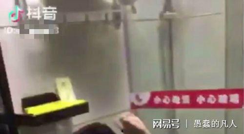 抖音厕所视频,揭秘日常生活中的小确幸